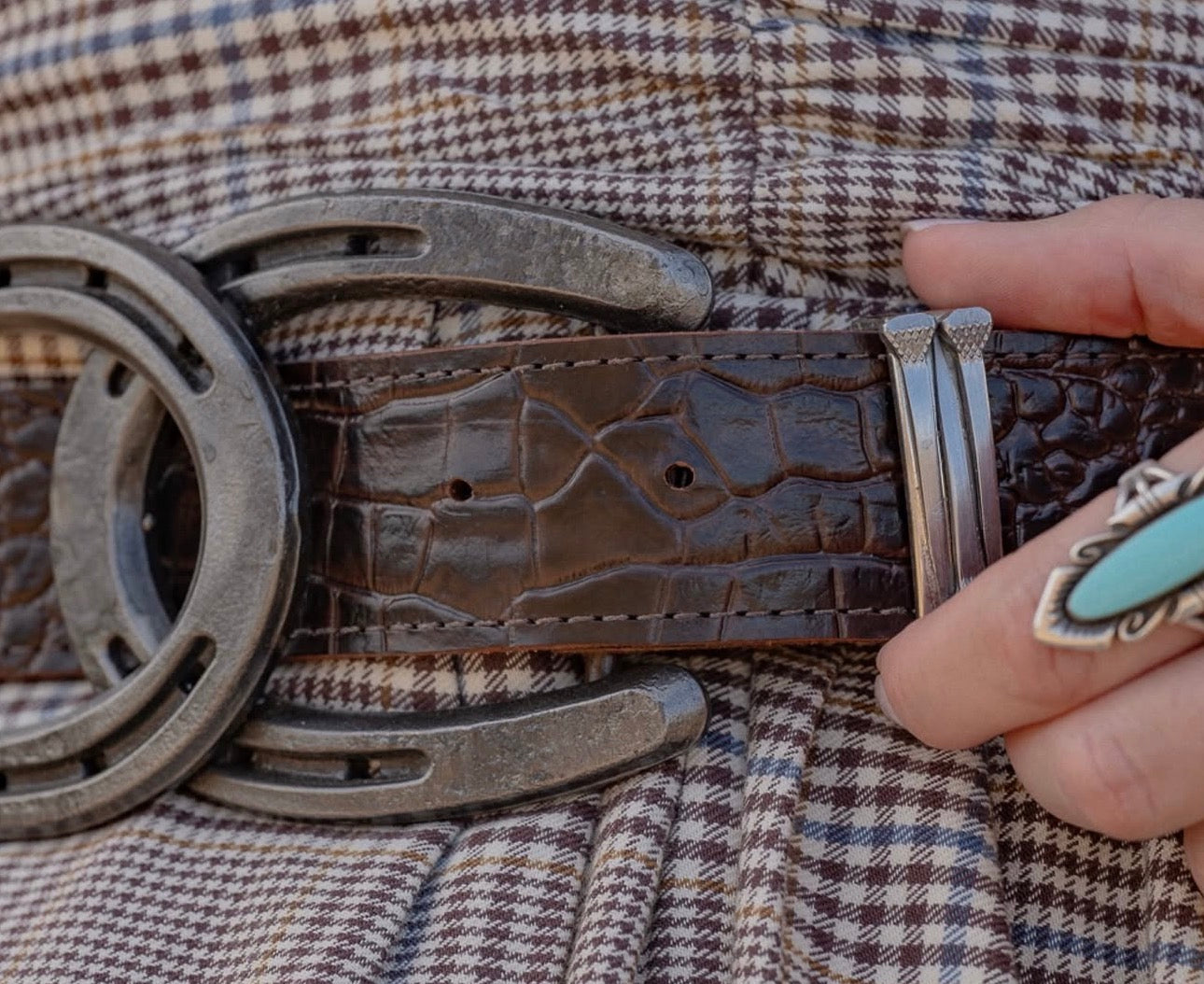 Horseshoe Nail Belt Keeper